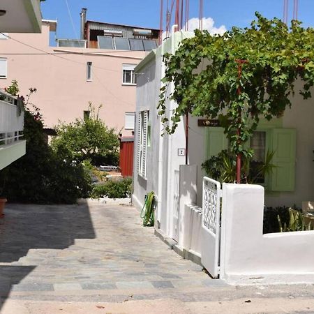 Village Home In Paradeísion Exterior foto